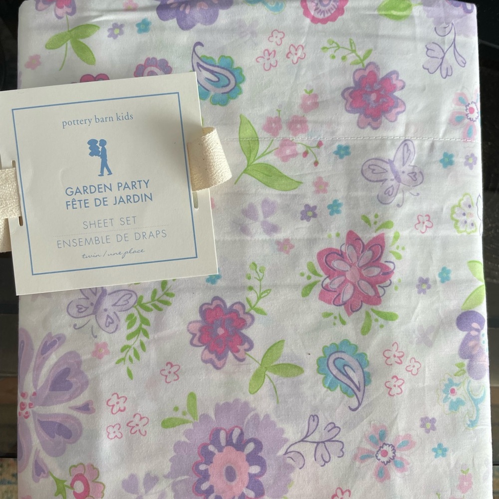 Pottery barn kids flat sheet for twin bed